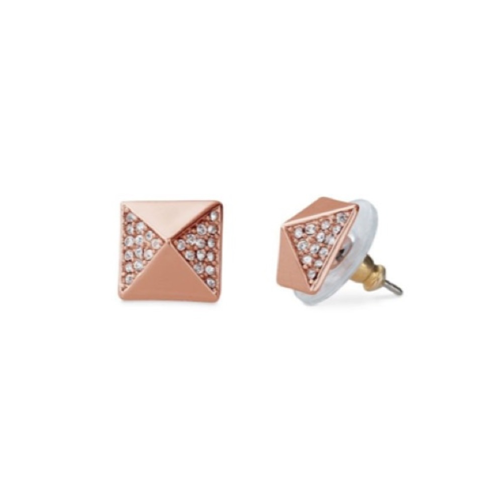 :: S&D Rose Gold Pyramid Pavé Studs - Picture 2 of 2